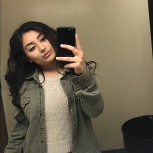 Meet your Posher, Angelica